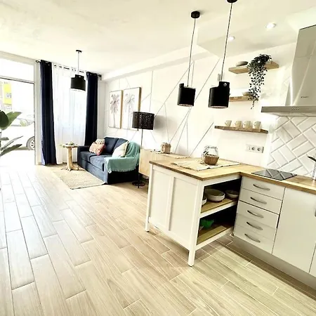 El Cocotero By The Sea, Desk,300mb Fiber And Terrace Lejlighed *